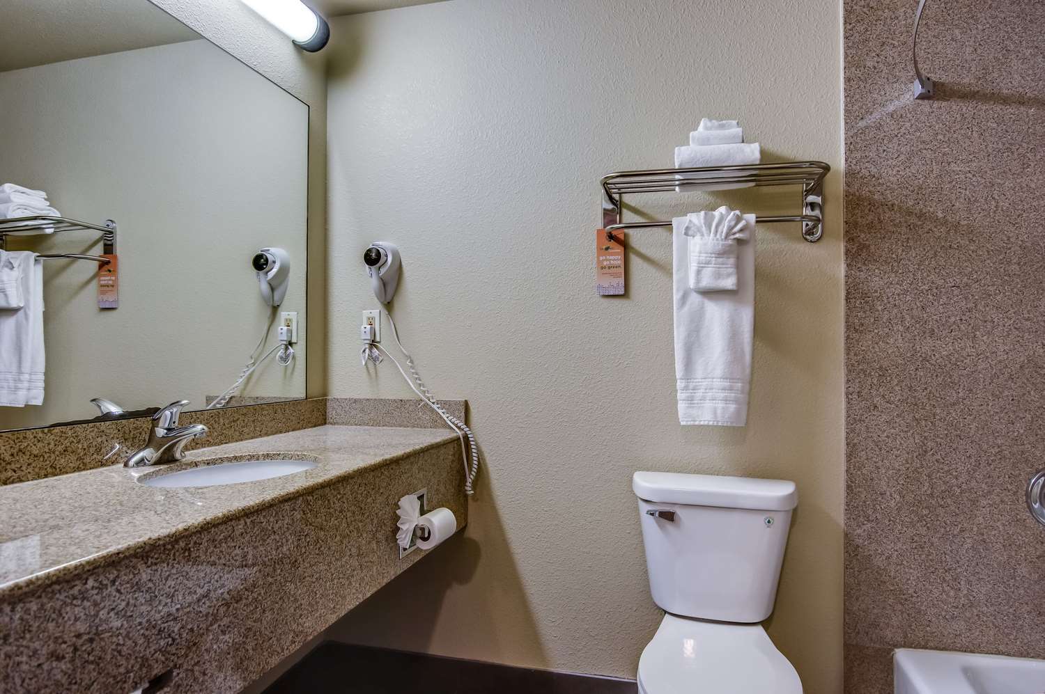 Howard Johnson By Wyndham Reseda Hotel & Suites Los Angeles Esterno foto